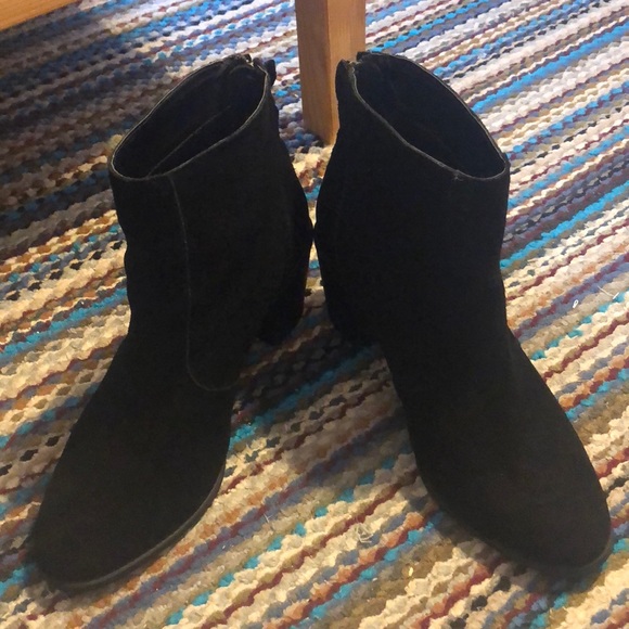 Booties - Picture 5 of 6